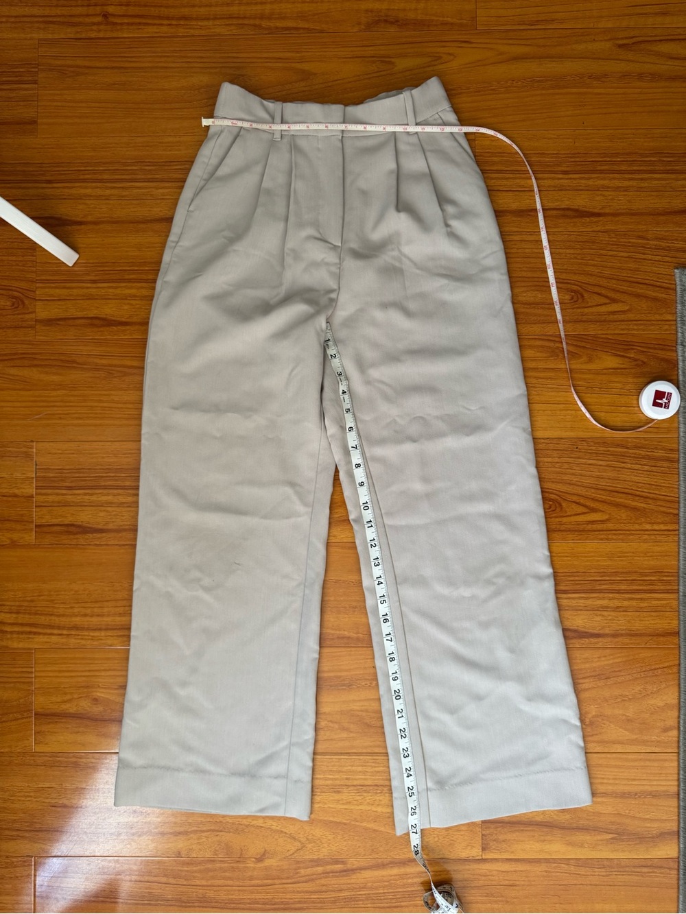 Women’s High-Waist Straight-Leg Pants in Light Gray